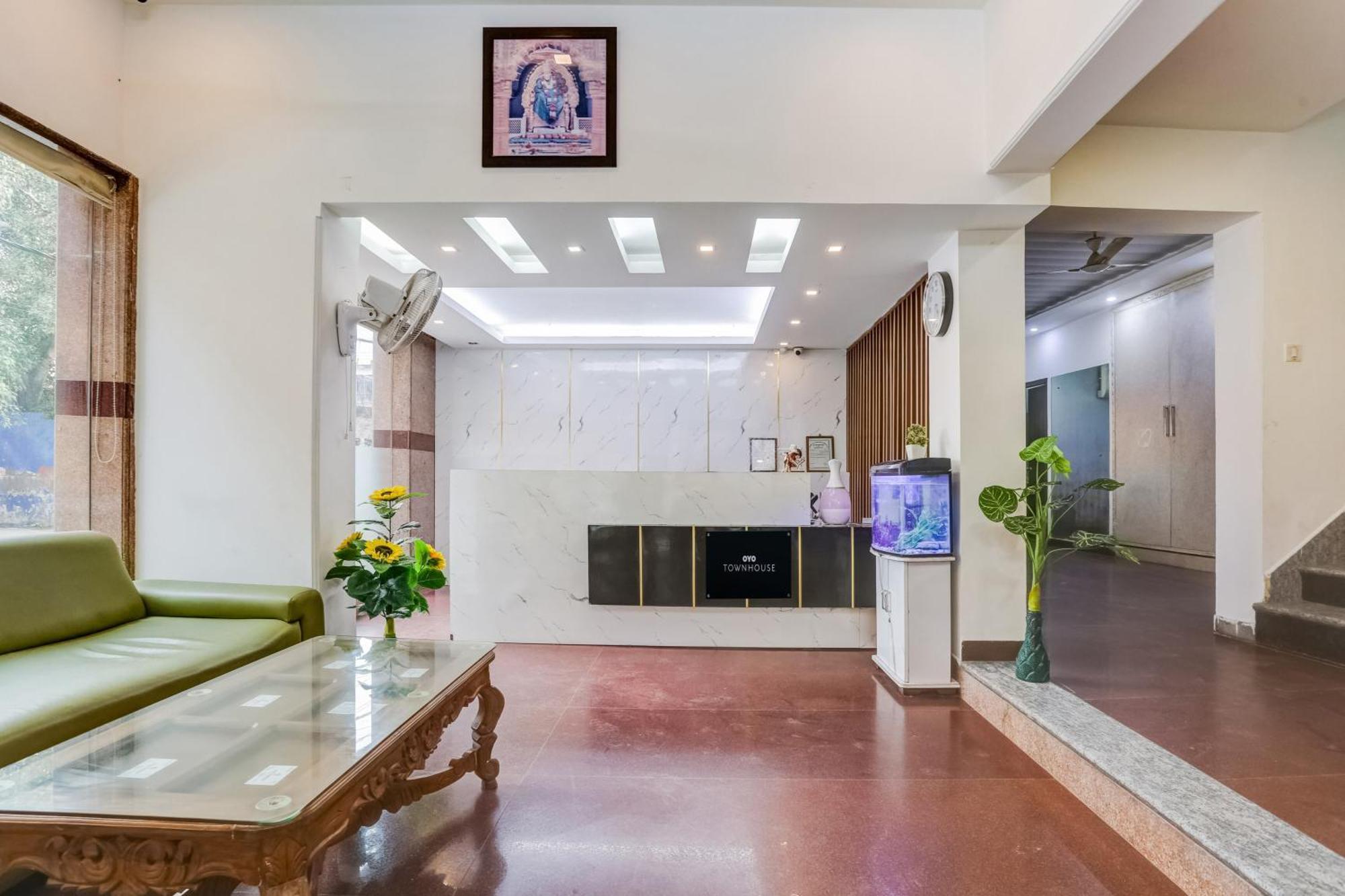 Collection O Harmony Hotel